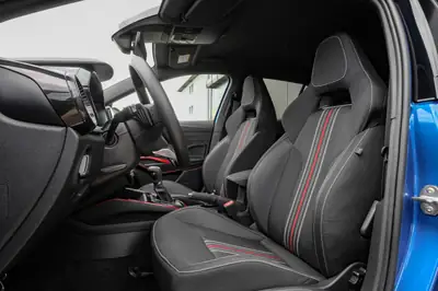 Skoda Fabia 1.0 TSI Monte Carlo DSG — Citadine dynamique, garantie 5 ans, très peu kilométrée — Miniatura 10