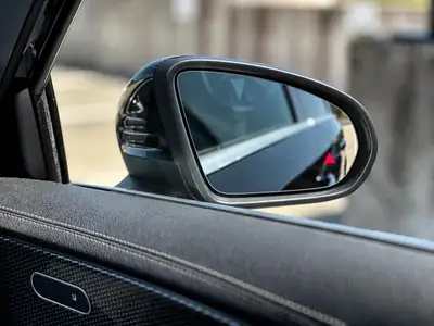 Mercedes-Benz Classe A 250 — Compacte dynamique, révisée, 8 pneus neufs inclus — Thumbnail 18
