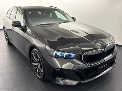 BMW 540d xDrive — Break premium hybride 48V, première main, équipement complet — intérieur