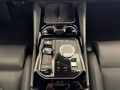 BMW 540d xDrive — Break premium hybride 48V, première main, équipement complet — Miniature 14