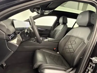 BMW 540d xDrive — Break premium hybride 48V, première main, équipement complet — Miniature 15