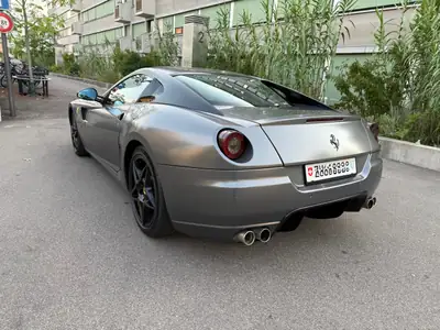 Ferrari 599 GTB Fiorano F1 — Masterpiece V12 de 620 ch, sans accident, kilométrage modéré — Thumbnail 7