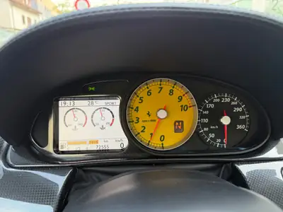Ferrari 599 GTB Fiorano F1 — Masterpiece V12 de 620 ch, sans accident, kilométrage modéré — Thumbnail 10