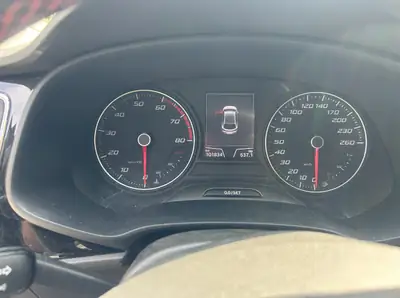SEAT Leon 1.4 TSI 150 — Berline dynamique, sans accident, 102 000 km — tableau de bord