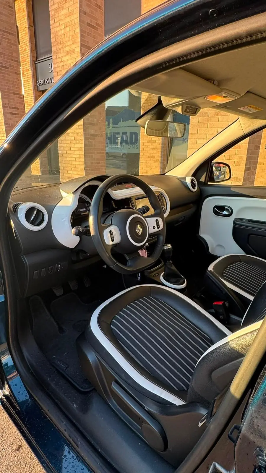 Renault Twingo 2022 occasion Zürich — 2