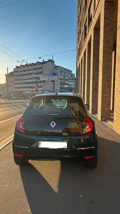 Renault Twingo 1.0 SCe 65 Urban Night — Citadine économe et fiable, 62 000 km — Innenraum