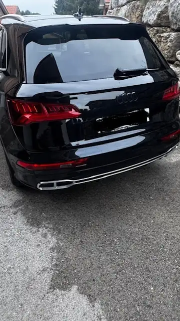 Audi SQ5 3.0 V6 TFSI Quattro — SUV haute performance, 98'000 km seulement — côté
