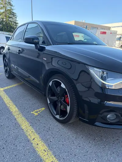 Audi A1 1.4 TFSI Ambition S-Tronic — Citadine dynamique, moteur révisé, 117'000 km — côté