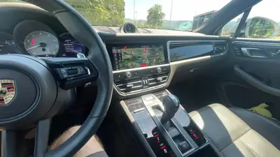 Porsche Macan 2.9 V6 S — Performance et polyvalence, 114'000 km seulement — Armaturenbrett