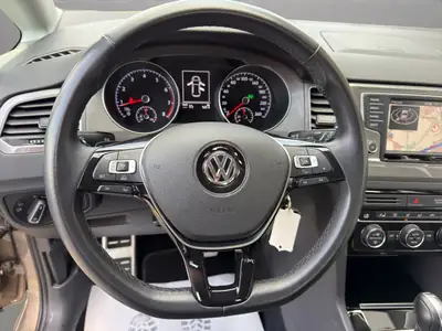 VW Golf Sportsvan 1.4 TSI Allstar — Monospace familial spacieux, navigation intégrée — Miniature 10