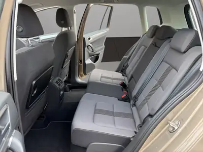 VW Golf Sportsvan 1.4 TSI Allstar — Monospace familial spacieux, navigation intégrée — Miniature 13