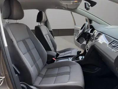 VW Golf Sportsvan 1.4 TSI Allstar — Monospace familial spacieux, navigation intégrée — Miniature 17
