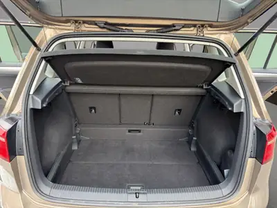 VW Golf Sportsvan 1.4 TSI Allstar — Monospace familial spacieux, navigation intégrée — Miniature 19