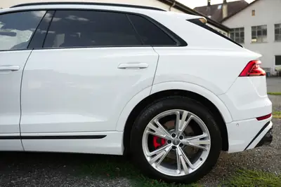 Audi Q8 55 TFSI S-line quattro ABT — 408 ch, suspension pneumatique, faible kilométrage — Miniatura 7