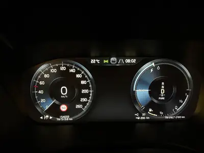 Volvo XC60 2.0 T8 Inscription — SUV hybride rechargeable, 155'000 km, sans sinistre — dettaglio