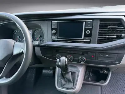 VW T6.1 2.0 TDI 4Motion — Utilitaire robuste, transmission DSG, traction intégrale — Miniature 11