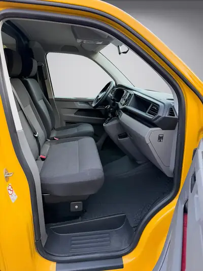 VW T6.1 2.0 TDI 4Motion — Utilitaire robuste, transmission DSG, traction intégrale — Miniature 13