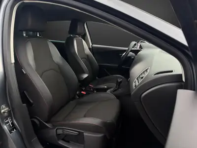 SEAT Leon 1.8 TSI 180 ch — Berline sportive fiable, sans sinistre, 205 000 km — Miniature 9