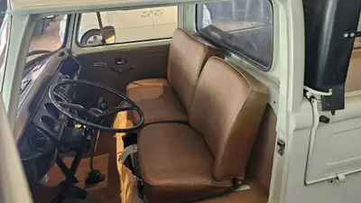 VW T2 Pickup 1972 — Classique emblématique, contrôle vétéran, état d'origine — Miniature 11