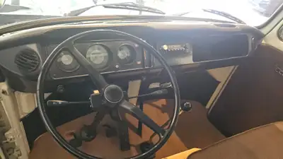 VW T2 Pickup 1972 — Classique emblématique, contrôle vétéran, état d'origine — Miniature 13