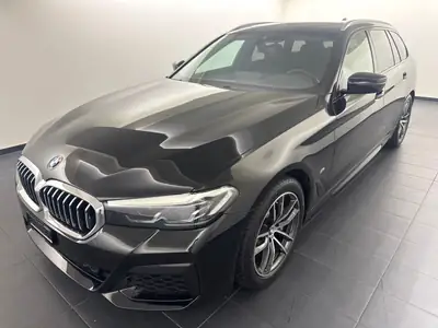 BMW 530i xDrive Touring M Sport — Break sportif 4x4, 20'300 km seulement — vue extérieure