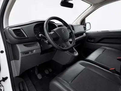 Citroën Jumpy 1.5 BlueHDi 120 — Utilitaire fiable, faible kilométrage — dettaglio