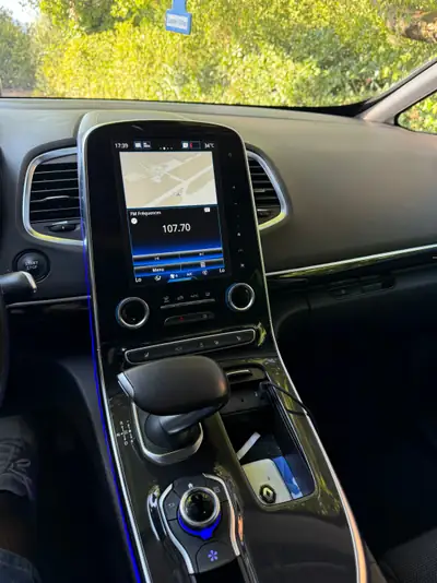 Renault Espace 2.0 dCi Business EDC — Monospace 7 places, diesel économe et full option — Miniature 8