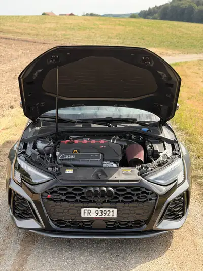 Audi RS3 2.5 TFSI Quattro — 400 ch, sportive allemande d'exception, 5600 km — intérieur
