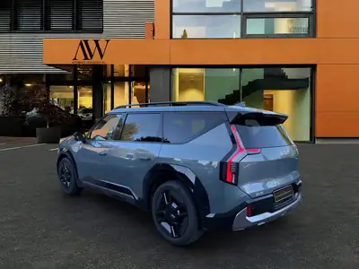 Kia EV9 99.8 kWh GT-Line 4x4 — SUV électrique 7 places, 385 ch, très peu roulé — intérieur