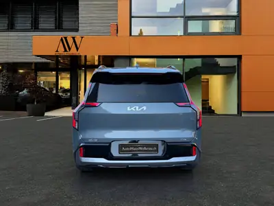 Kia EV9 99.8 kWh GT-Line 4x4 — SUV électrique 7 places, 385 ch, très peu roulé — tableau de bord