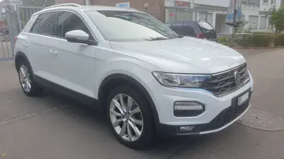 VW T-ROC 1.5 TSI Advance — SUV compact dynamique, bon état général — Seitenansicht