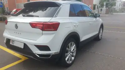 VW T-ROC 1.5 TSI Advance — SUV compact dynamique, bon état général — Heckansicht