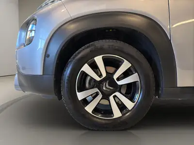 Citroën C3 Aircross 1.2i PureTech Shine — SUV compact fiable, faible kilométrage — interni