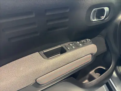Citroën C3 Aircross 1.2i PureTech Shine — SUV compact fiable, faible kilométrage — dettaglio