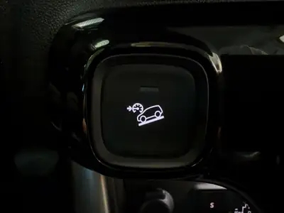 Citroën C3 Aircross 1.2i PureTech Shine — SUV compact fiable, faible kilométrage — Miniatura 14
