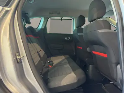 Citroën C3 Aircross 1.2i PureTech Shine — SUV compact fiable, faible kilométrage — Miniatura 27
