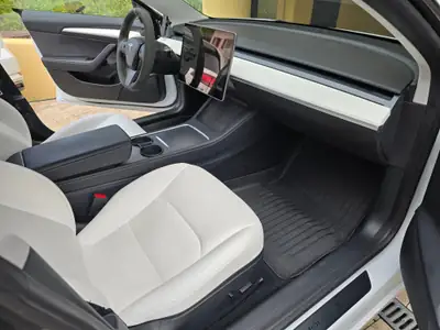Tesla Model 3 Standard Range Plus — Électrique performante, 52'000 km seulement — Miniature 7