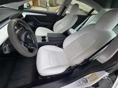 Tesla Model 3 Standard Range Plus — Électrique performante, 52'000 km seulement — Miniature 18