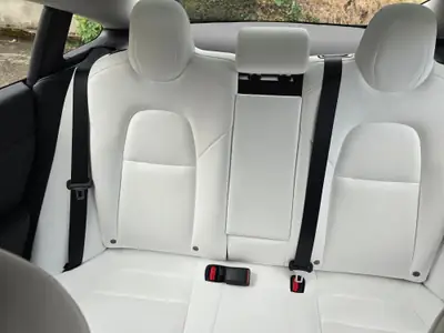 Tesla Model 3 Standard Range Plus — Électrique performante, 52'000 km seulement — Miniature 16