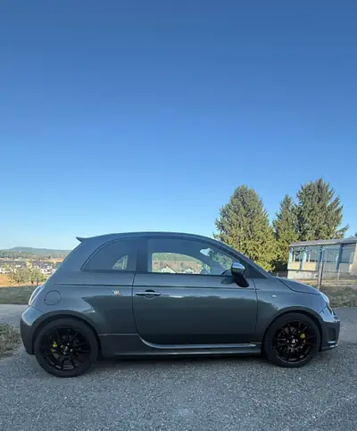 Fiat 595 Abarth Turismo — Cabriolet sportif 160 ch, 137'000 km, sans accident — Armaturenbrett