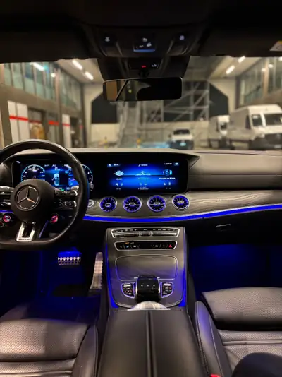 Mercedes-AMG E 53 Cabriolet 4matic+ — Décapotable haute performance, 36 000 km seulement — Thumbnail 17