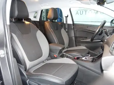 Opel Grandland X 1.6 Hybrid4 Ultimate — SUV rechargeable, 45'390 km, traction intégrale — Miniature 9