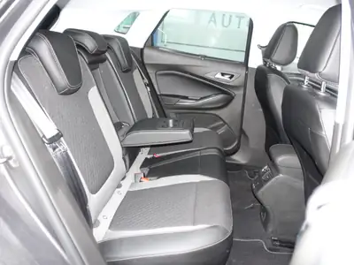 Opel Grandland X 1.6 Hybrid4 Ultimate — SUV rechargeable, 45'390 km, traction intégrale — Miniature 16