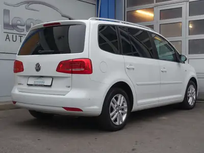 VW Touran 1.4 TSI Cup — Monospace 7 places fiable, consommation maîtrisée — tableau de bord