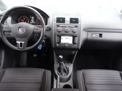 VW Touran 1.4 TSI Cup — Monospace 7 places fiable, consommation maîtrisée — Miniature 11