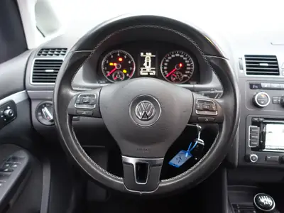 VW Touran 1.4 TSI Cup — Monospace 7 places fiable, consommation maîtrisée — Miniature 12