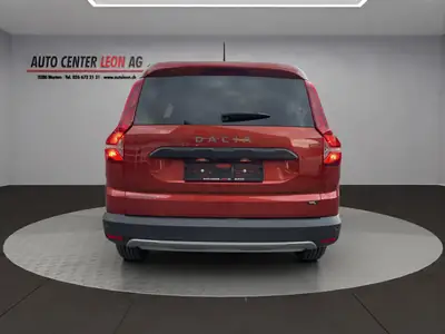 Dacia Jogger TCe 110 Comfort — 7 places, familial spacieux et économique — tableau de bord