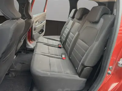 Dacia Jogger TCe 110 Comfort — 7 places, familial spacieux et économique — Miniature 13