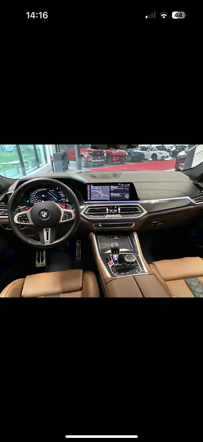 BMW X6M Competition — 625 ch, SUV coupé haute performance, véhicule suisse — détail