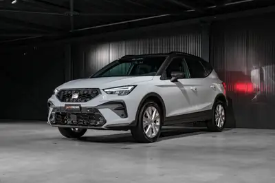 SEAT Arona 1.0 TSI Eco Style DSG — SUV compact économique, quasi neuf avec 50 km — intérieur